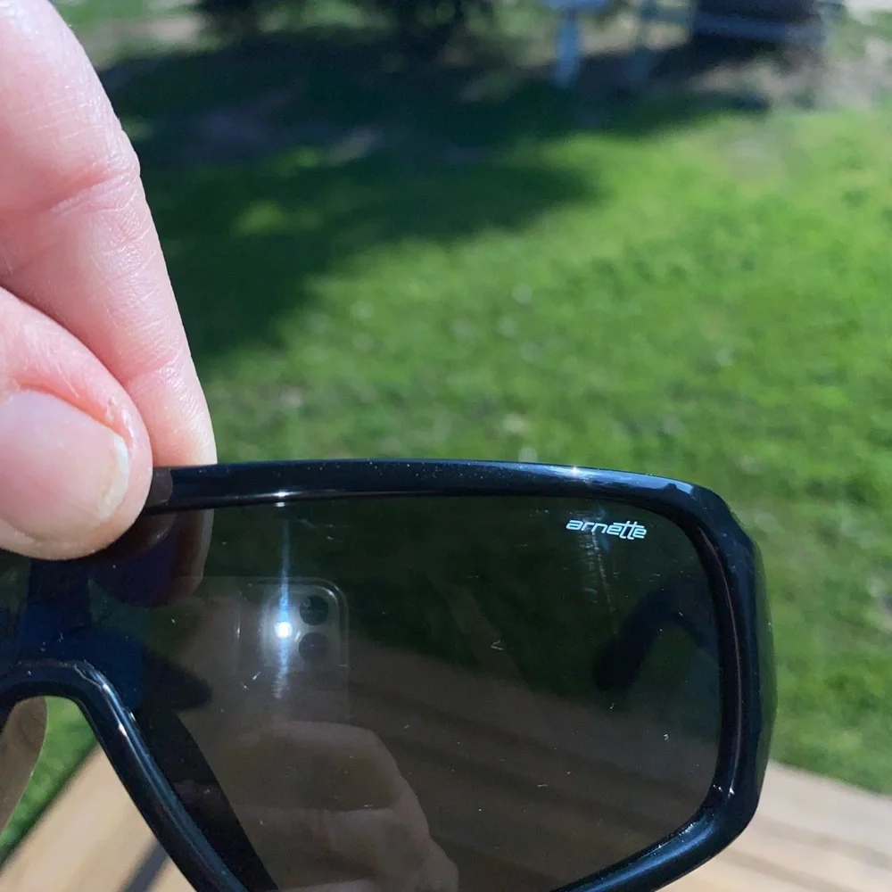 Arnette Glossy Black Barn Burner Sunglasses w/ case silver hardware full cover
